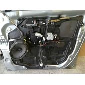 Elevalunas Delantero Derecho Para Mazda 5 Berl.