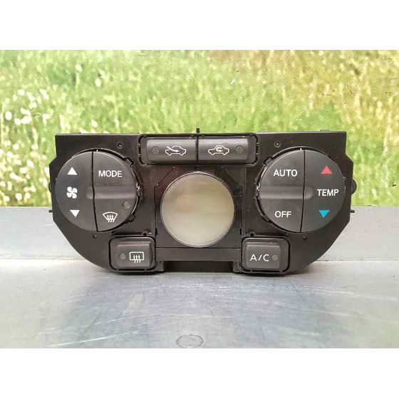 Mando Climatizador Para Nissan Tiida