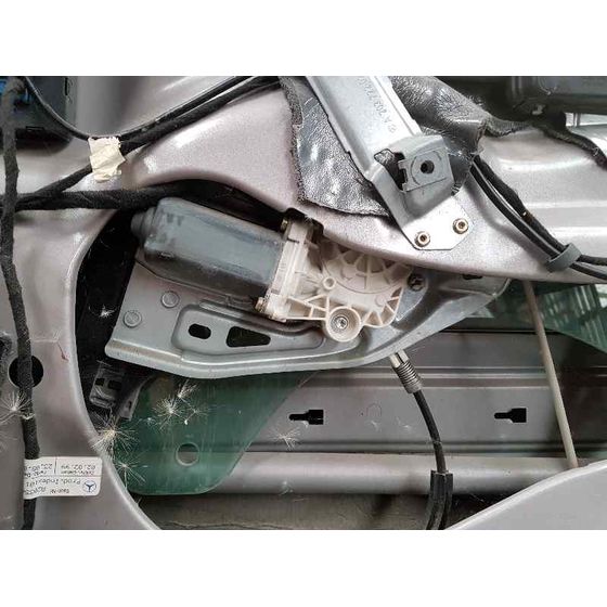 Elevalunas Delantero Derecho Para Mercedes Clase C Berlina