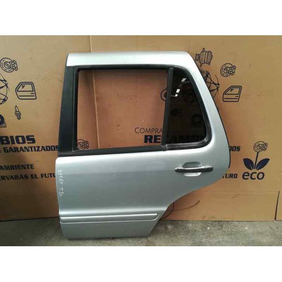 Puerta Trasera Izquierda Para Mercedes Clase M