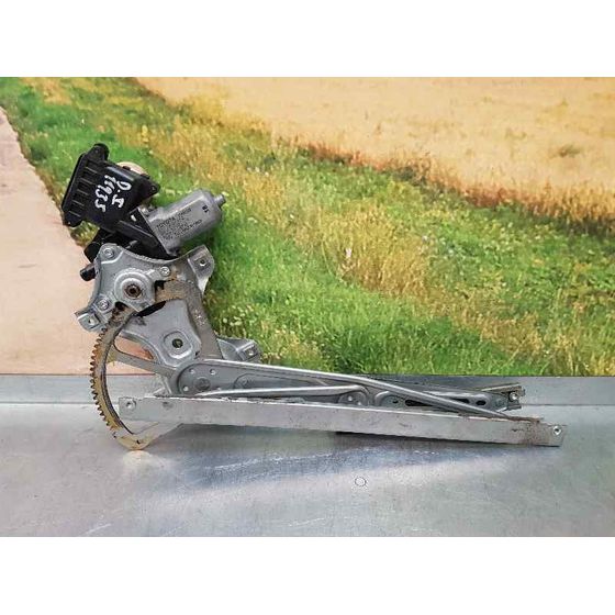 Elevalunas Delantero Izquierdo Para Toyota Yaris