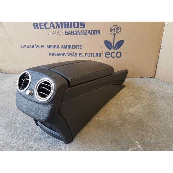 Consola Para Mercedes Clase C Coupe