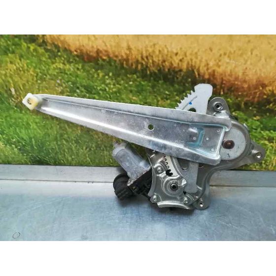 Elevalunas Trasero Izquierdo Para Lexus Rx 300
