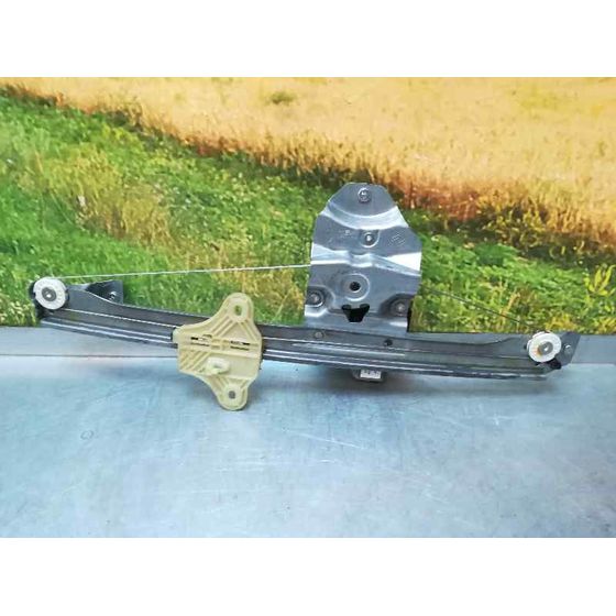 Elevalunas Delantero Izquierdo para Renault Clio Iv
