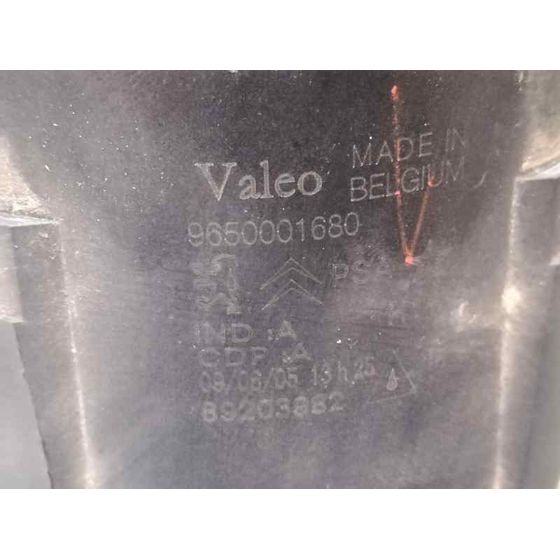 Faro Antiniebla Izquierdo Para Citroen C4 Berlina