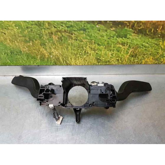 Mando Luces Y Limpia Para Audi A1