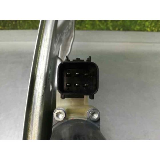 Elevalunas Trasero Derecho Para Ford Focus Lim.