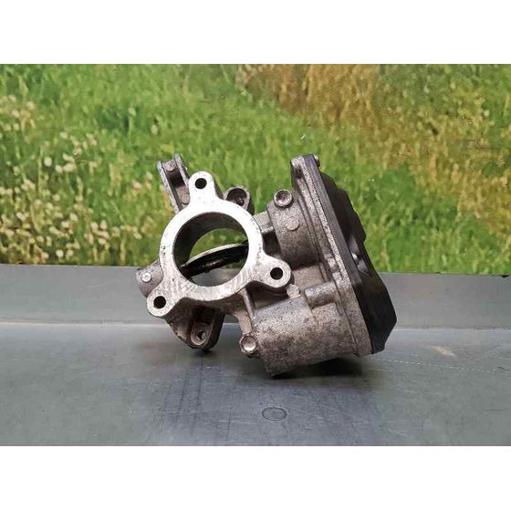 Caja Mariposa para Opel Corsa D