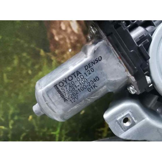 Elevalunas Trasero Derecho Para Toyota Auris