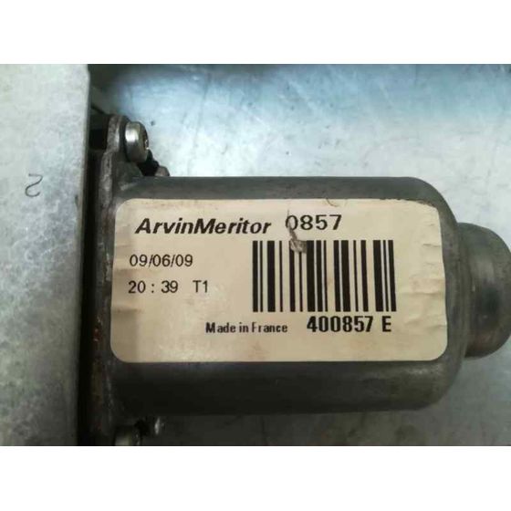 Elevalunas Delantero Derecho Para Renault Clio Iii