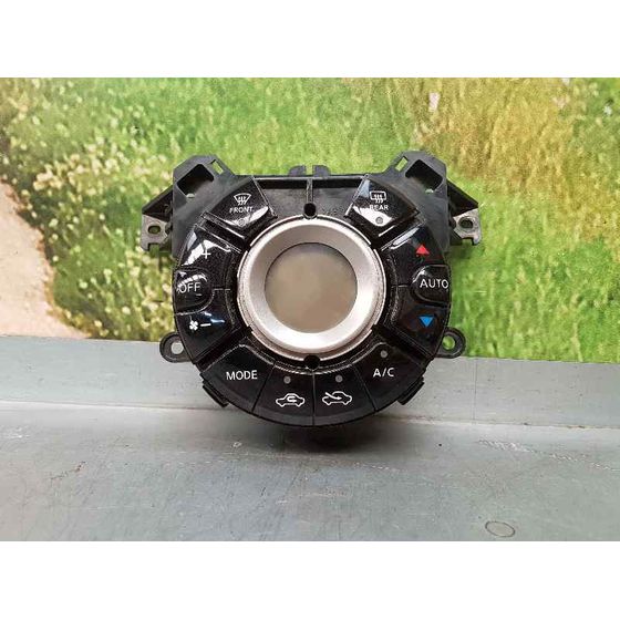 Mando Climatizador Para Nissan Micra