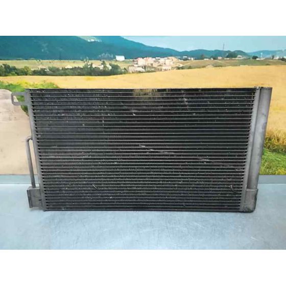 Condensador / Radiador Aire Acondicionado Para Fiat Grande Punto