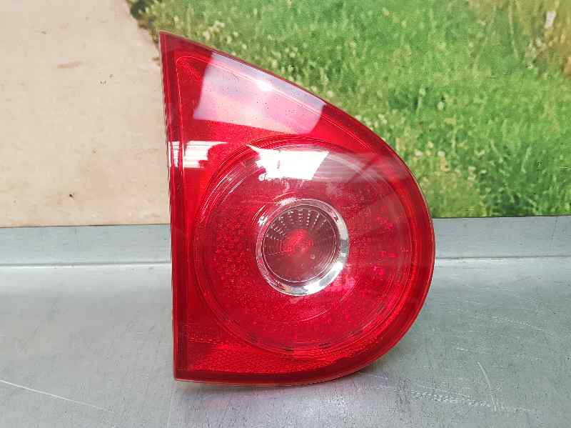 Piloto Trasero Izquierdo Para Volkswagen Golf V Berlina