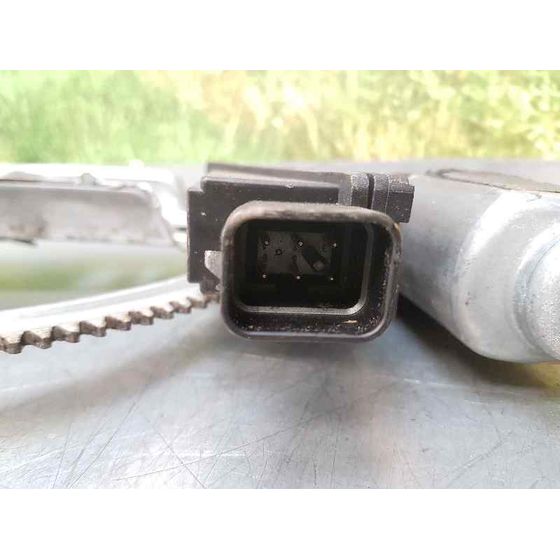 Elevalunas Delantero Izquierdo Para Opel Corsa C