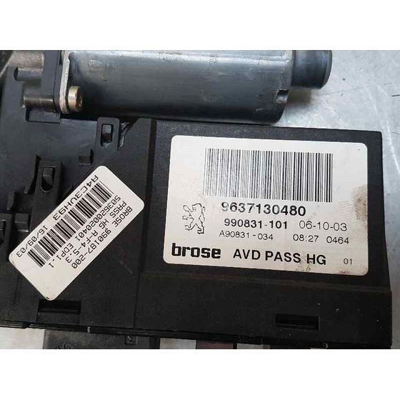 Motor Elevalunas Delantero Derecho Para Peugeot 307 Break / Sw