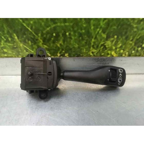 Mando Limpia Para Bmw Z4 Coupe