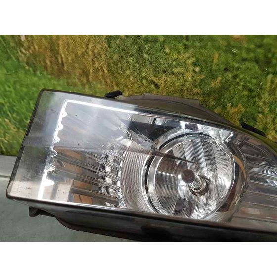 Faro Antiniebla Izquierdo Para Opel Insignia Berlina