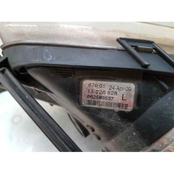 Faro Antiniebla Izquierdo Para Opel Insignia Berlina