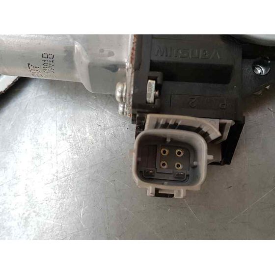 Elevalunas Trasero Izquierdo Para Nissan Juke