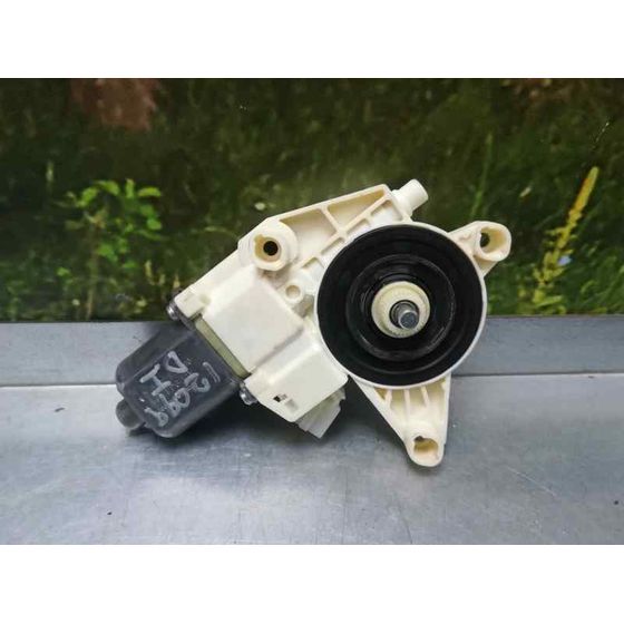 Motor Elevalunas Delantero Izquierdo Para Mercedes Clase A