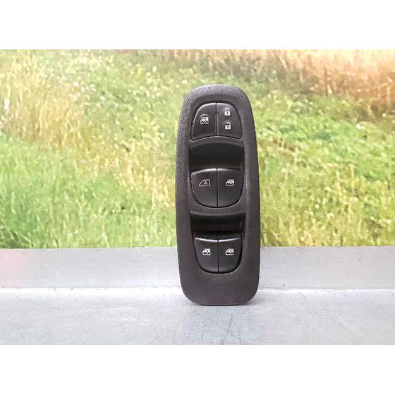 Mando Elevalunas Delantero Izquierdo  Para Renault Kadjar