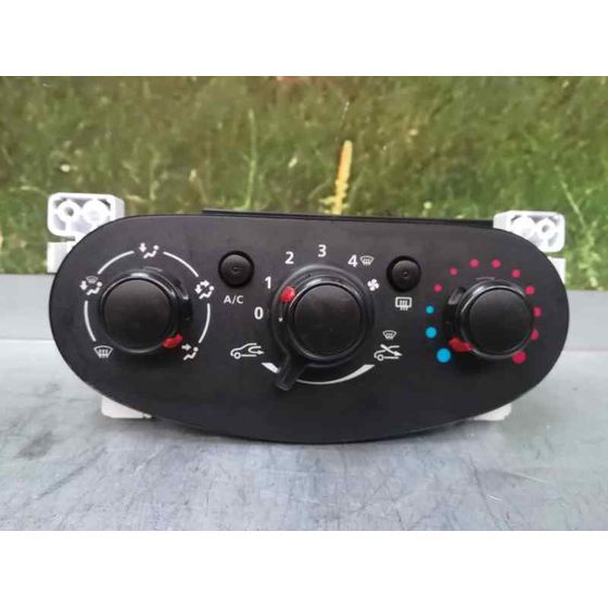 Mando Calefaccion / Aire Acondicionado Para Dacia Sandero