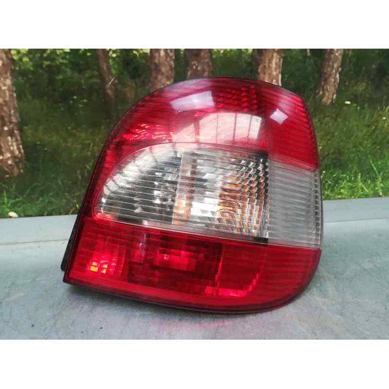 Piloto Trasero Derecho Para Renault Scenic Rx4