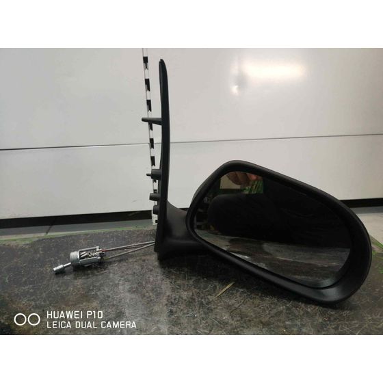 Retrovisor Derecho para Fiat Brava (182)