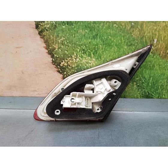 Piloto Trasero Izquierdo Para Opel Astra J Lim.