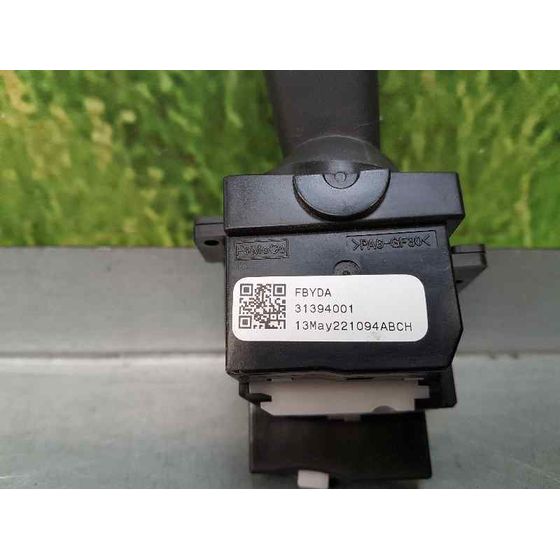 Mando Intermitentes Para Volvo V40