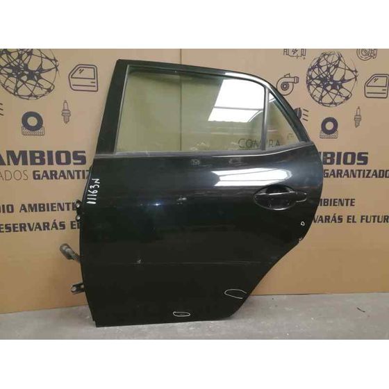 Puerta Trasera Izquierda Para Toyota Auris