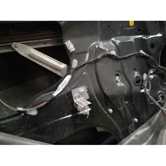 Elevalunas Delantero Izquierdo Para Suzuki Swift Berlina