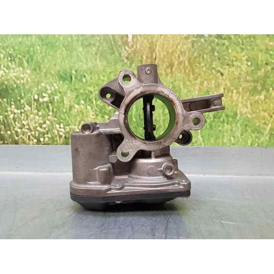 Caja Mariposa Para Opel Corsa D