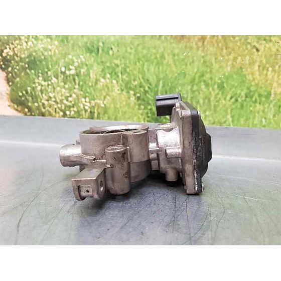 Caja Mariposa Para Opel Corsa D