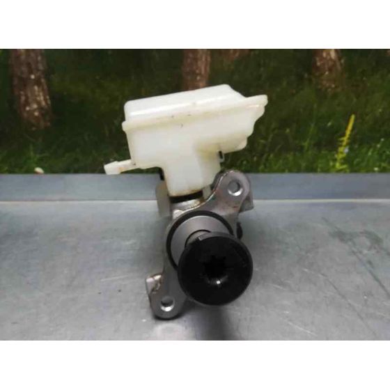 Bomba Freno Para Volkswagen Passat Lim.