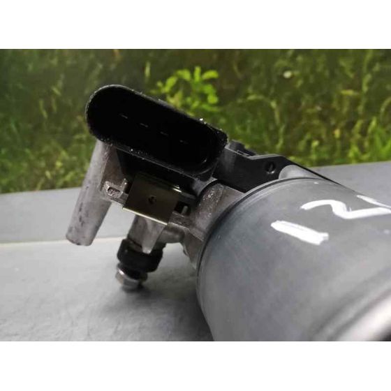 Motor Limpia Delantero Para Volkswagen Passat Lim.