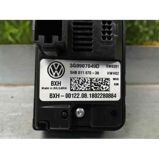 Mando Climatizador Para Volkswagen Passat Lim.