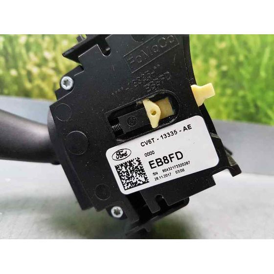 Mando Intermitentes Para Ford Kuga