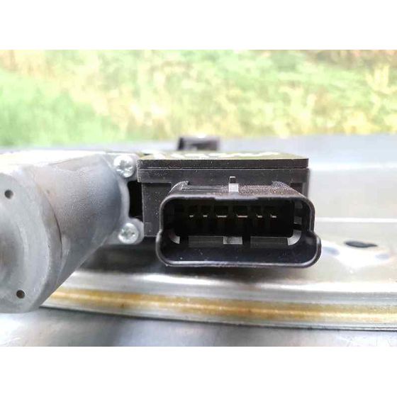 Elevalunas Delantero Izquierdo Para Nissan Pulsar