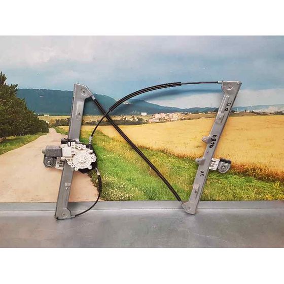 Elevalunas Delantero Derecho Para Mitsubishi Colt Berlina 3