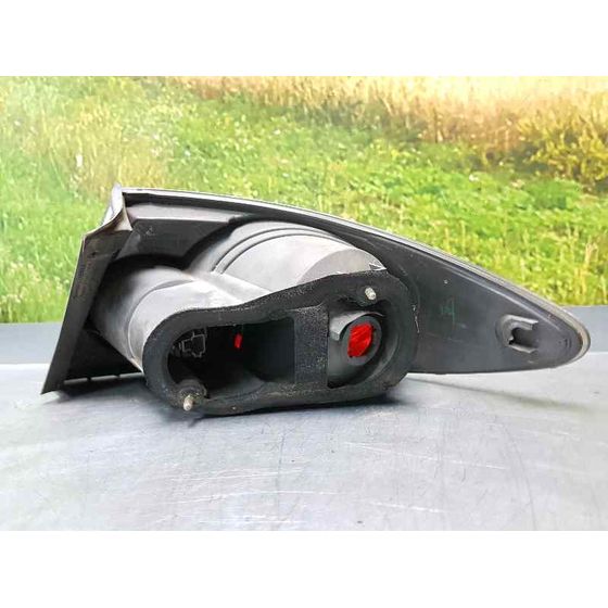 Piloto Trasero Izquierdo Para Mazda 6 Berlina