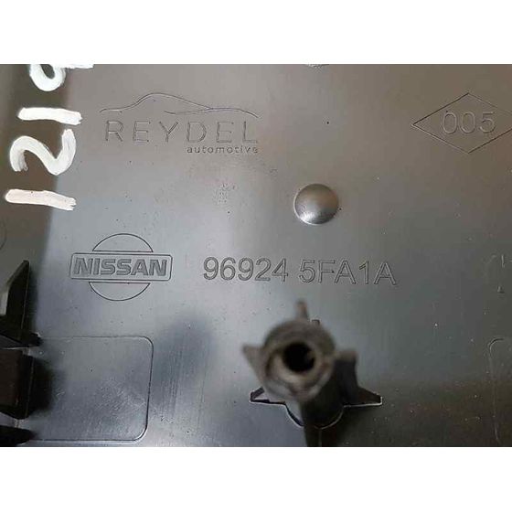 Cargador Inductivo para Nissan Micra V (K14)