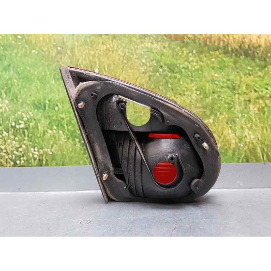 Piloto Trasero Derecho Para Daewoo Lanos