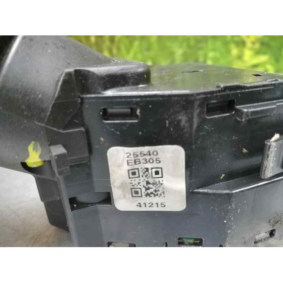 Mando Luces Para Nissan Pathfinder