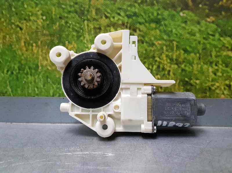 Motor Elevalunas Delantero Derecho Para Ford Focus Lim.