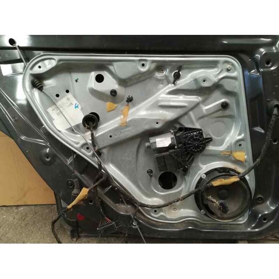Elevalunas Trasero Izquierdo Para Skoda Superb