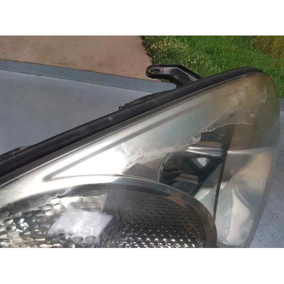 Faro Derecho Para Toyota Rav 4