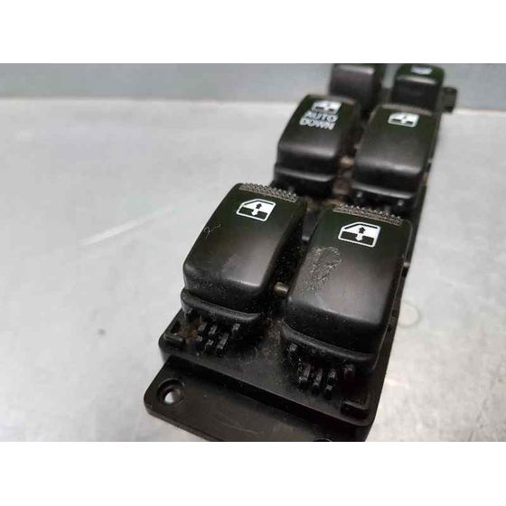 Mando Elevalunas Delantero Izquierdo Para Kia Rio