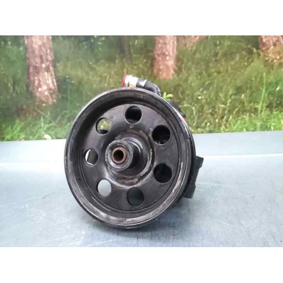 Bomba Direccion Para Ford Focus Berlina