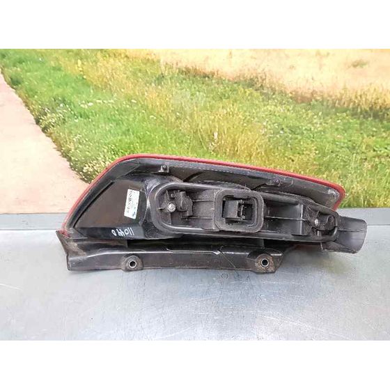 Piloto Trasero Derecho Para Fiat Punto
